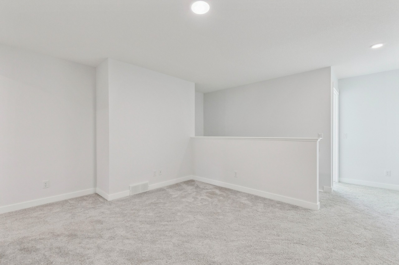Listing Image 26